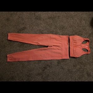 Salmon color workout set!